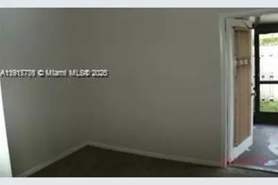 1338 White Pine Dr, Wellington, FL 33414 - Photo 2