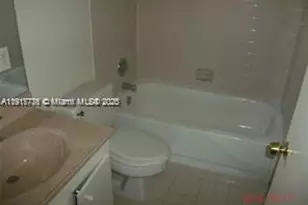 1338 White Pine Dr, Wellington, FL 33414 - Photo 4