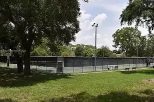 9230 Lagoon Pl, Davie, FL 33324 - Photo 16