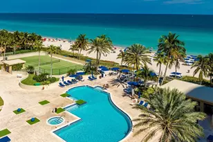 17555 Collins Ave, Sunny Isles Beach, FL 33160 - Photo 24