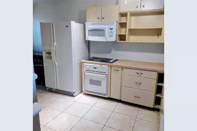 877 NE 195th St #318, Miami, FL 33179 - Photo 10