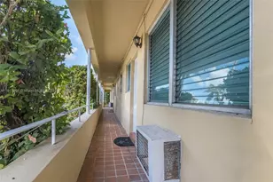 20 Park Dr, Bal Harbour, FL 33154 - Photo 2
