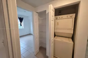 11060 SW 196th St, Cutler Bay, FL 33157 - Photo 6