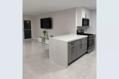 7781 Simms St, Hollywood, FL 33024 - Photo 1