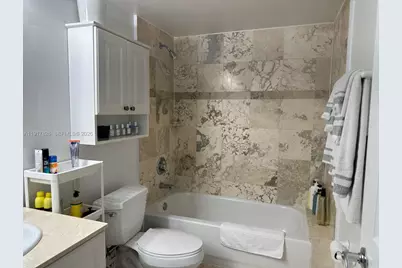 7800 Collins Ave #507, Miami Beach, FL 33141 - Photo 6