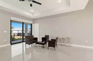 2908 SW 9th St, Lehigh Acres, FL 33976 - Photo 4