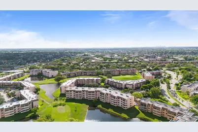 10207 Sunrise Lakes Blvd #203, Sunrise, FL 33322 - Photo 28