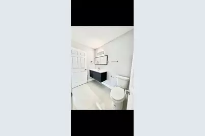 977 Riverside Dr #211, Coral Springs, FL 33071 - Photo 8