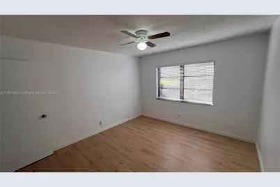 3105 Oakland Shores Dr #J106, Oakland Park, FL 33309 - Photo 20