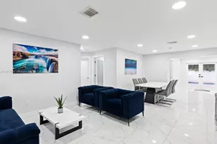 6820 SW 9th St, Pembroke Pines, FL 33023 - Photo 6