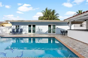 6820 SW 9th St, Pembroke Pines, FL 33023 - Photo 22