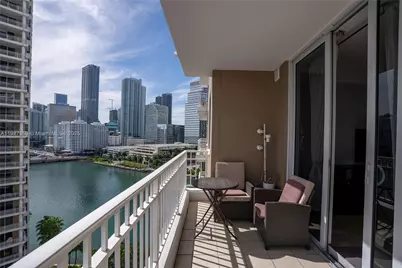 801 Brickell Key Blvd #1407, Miami, FL 33131 - Photo 2
