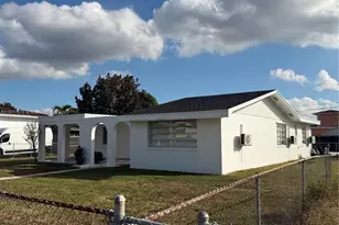9970 SW 40th Terrace, Miami, FL 33165 - Photo 2