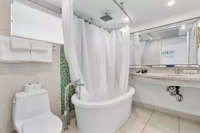 1024 Ocean Dr #A502, Miami Beach, FL 33139 - Photo 18