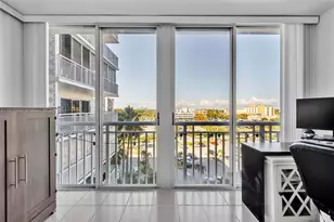 3800 Hillcrest Dr, Hollywood, FL 33021 - Photo 10