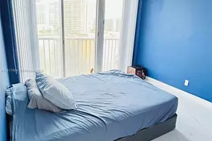 121 Golden Isles Dr, Hallandale Beach, FL 33009 - Photo 10