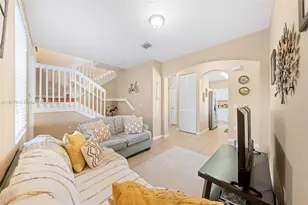 152 SE 29th Ave, Homestead, FL 33033 - Photo 4