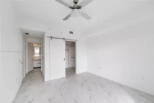 2000 Metropica Wy, Sunrise, FL 33323 - Photo 18