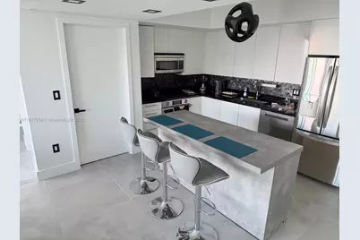 92 SW 3rd St #4804, Miami, FL 33130 - Photo 8
