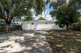 2250 NW 154th St, Miami Gardens, FL 33054 - Photo 10