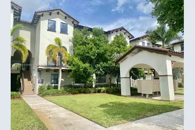 10620 NW 88th St #212, Doral, FL 33178 - Photo 2