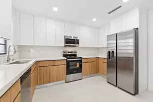 6885 NW 169th St, Hialeah, FL 33015 - Photo 8