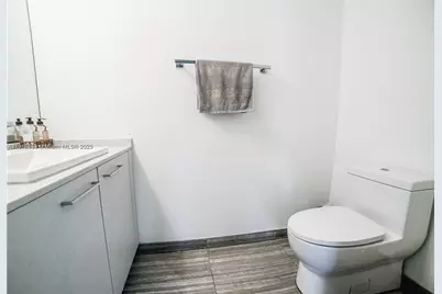 1010 Brickell Ave #2611, Miami, FL 33131 - Photo 14