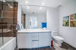 1010 Brickell Ave, Miami, FL 33131 - Photo 12