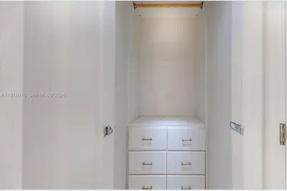 1000 Parkview Dr #431, Hallandale Beach, FL 33009 - Photo 38