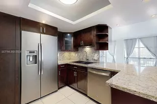 1000 Parkview Dr, Hallandale Beach, FL 33009 - Photo 16