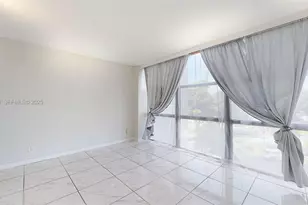 1000 Parkview Dr, Hallandale Beach, FL 33009 - Photo 36