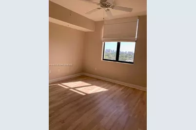 888 S Douglas Rd #1010, Coral Gables, FL 33134 - Photo 8