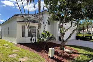 17048 NW 19th St, Pembroke Pines, FL 33028 - Photo 2