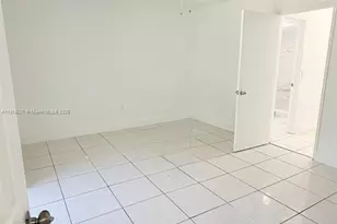 20337 NE 2nd Ave, Miami, FL 33179 - Photo 26