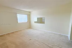 12900 SW 13th St, Pembroke Pines, FL 33027 - Photo 12