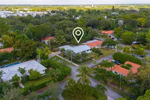 8910 NE 9th Ct, Miami, FL 33138 - Photo 12