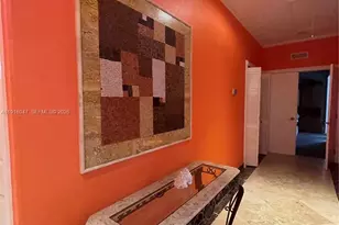 232 SW 7th Ave, Hallandale Beach, FL 33009 - Photo 24