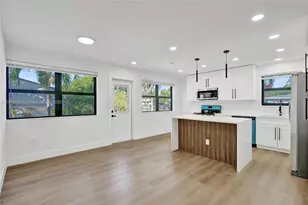 1302 S 22nd Ct, Hollywood, FL 33020 - Photo 16