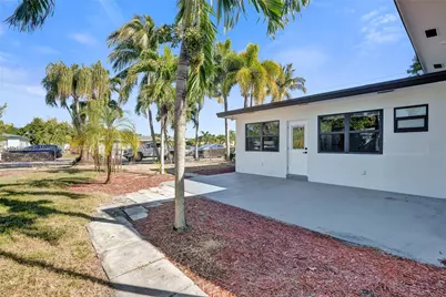 1302 S 22nd Ct, Hollywood, FL 33020 - Photo 42