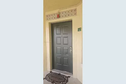 18306 NW 68th Ave #G, Hialeah, FL 33015 - Photo 2