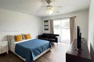 7904 West Dr, North Bay Village, FL 33141 - Photo 6