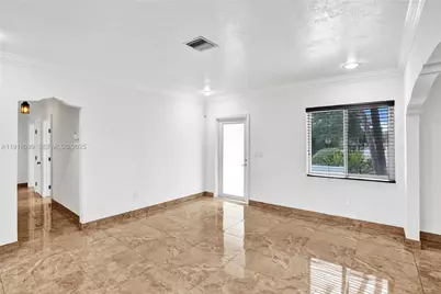 5801 SW 20th St, Miami, FL 33155 - Photo 2