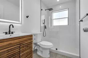 124 SE 2nd Terrace, Hallandale Beach, FL 33009 - Photo 16