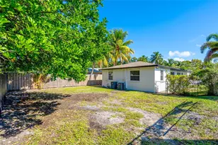 124 SE 2nd Terrace, Hallandale Beach, FL 33009 - Photo 28