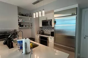 55 SE 6th St, Miami, FL 33131 - Photo 38
