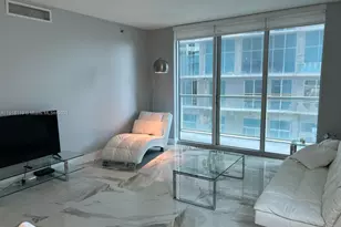 55 SE 6th St, Miami, FL 33131 - Photo 28