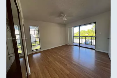 721 SE 1st Way #B18, Deerfield Beach, FL 33441 - Photo 12