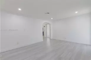 6634 Hope St, Hollywood, FL 33024 - Photo 12