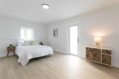 2250 NW 95th Ter, Miami, FL 33147 - Photo 12