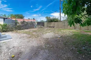 2250 NW 95th Terrace, Miami, FL 33147 - Photo 18